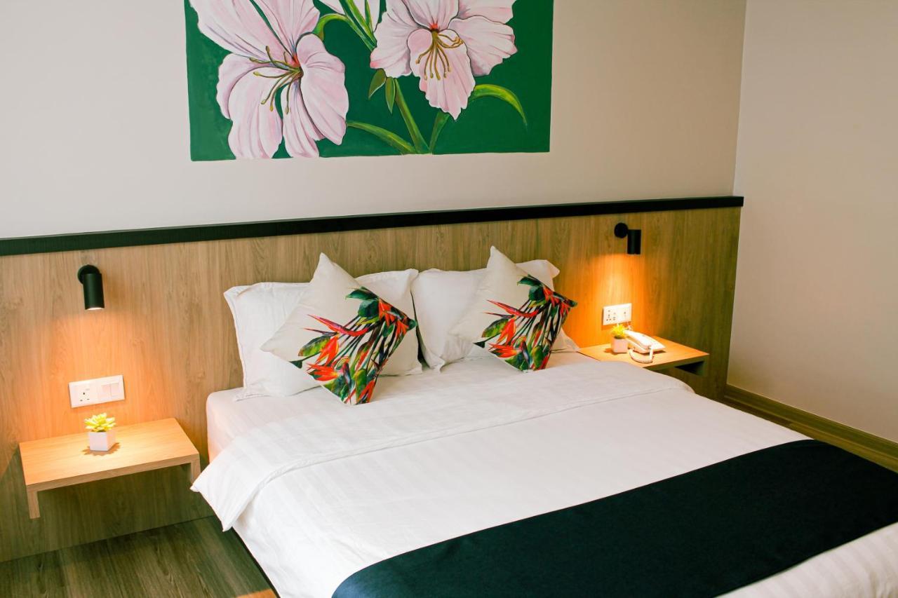 Savana Hotel & Serviced Apartments 쿠알라펠리스 외부 사진