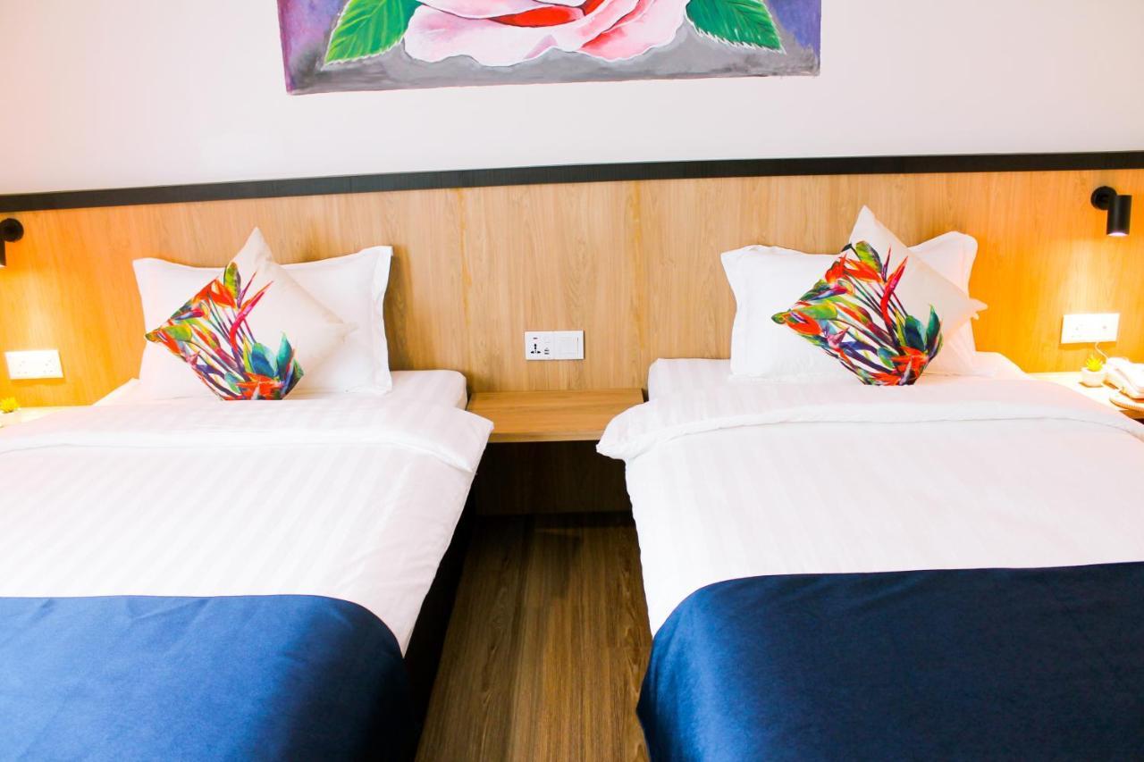 Savana Hotel & Serviced Apartments 쿠알라펠리스 외부 사진